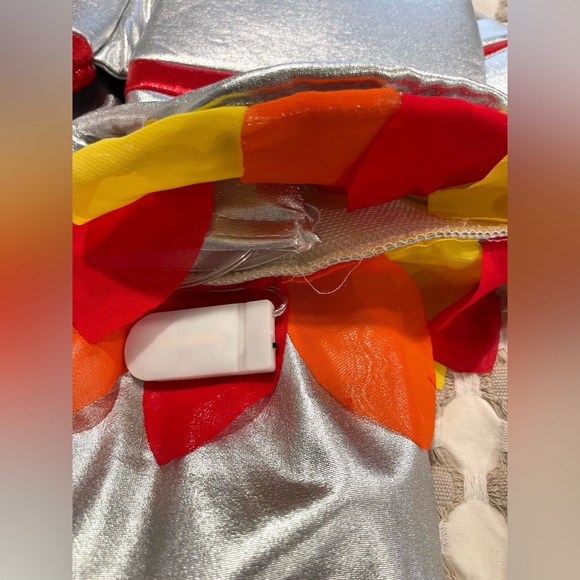 Pottery Barn Kids Astronaut costume 3T - Picture 8 of 9